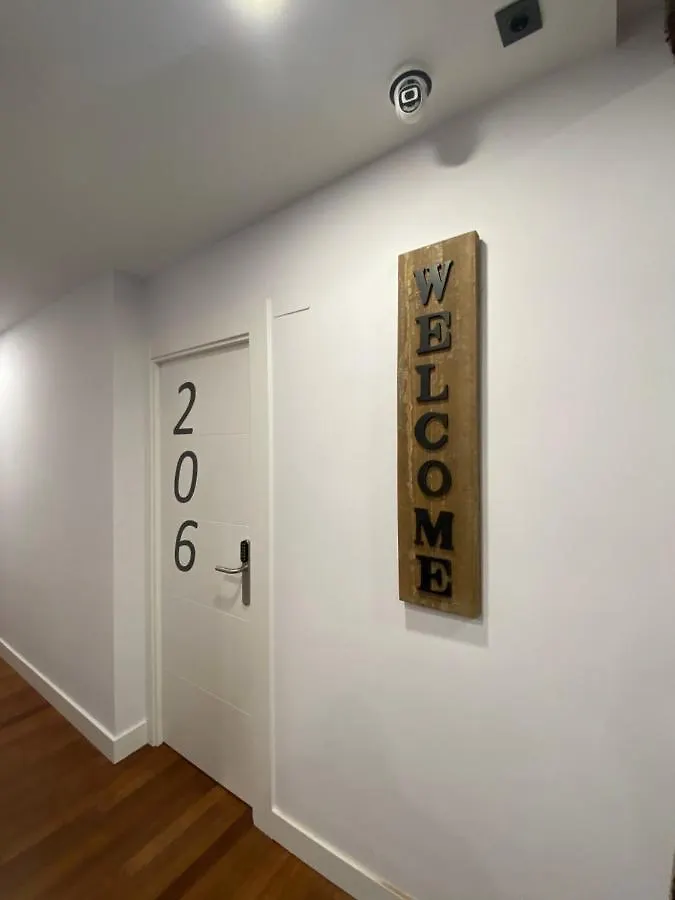 Hotel Casual Mardones Bilbao España