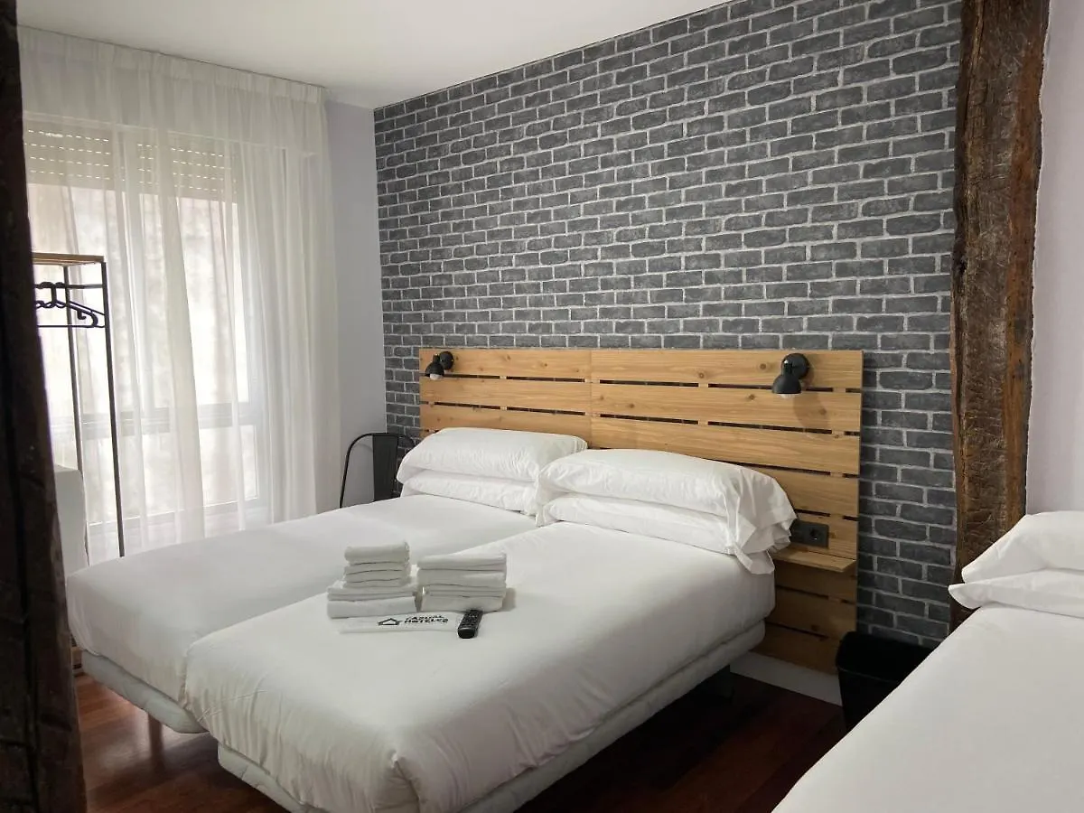 Hotel Casual Mardones Bilbao Affittacamere